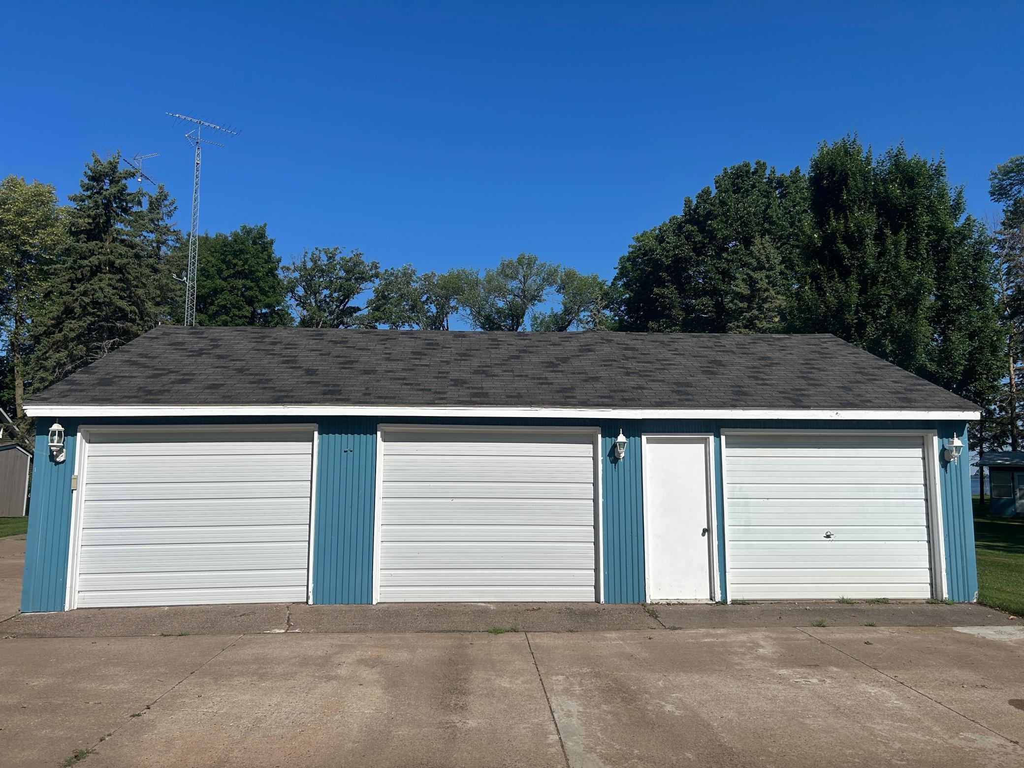 Another angle of that detached three-car garage.