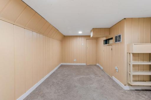 2924 Blackstone Avenue, Saint Louis Park, MN 55416