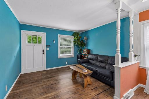2924 Blackstone Avenue, Saint Louis Park, MN 55416