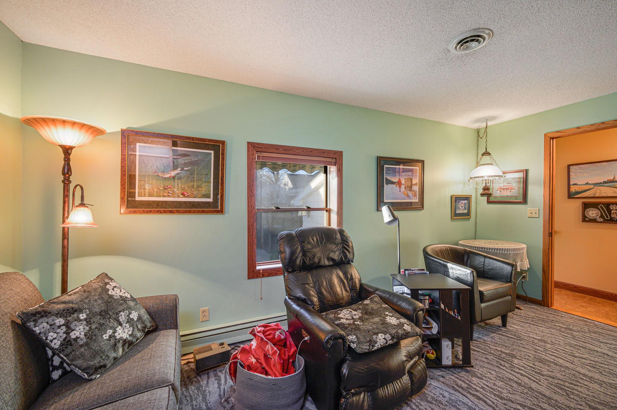 418 Forest St Fairmont MN-29.jpg