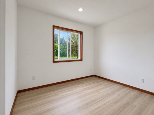 1125 NE 6th Avenue, Grand Rapids, MN 55744