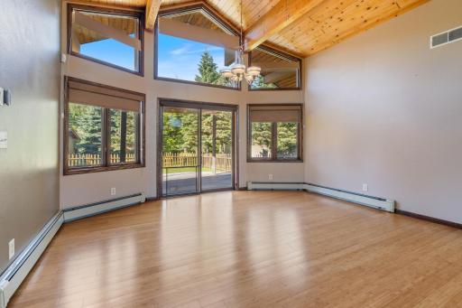 44 Highgate Street, Superior, WI 54880
