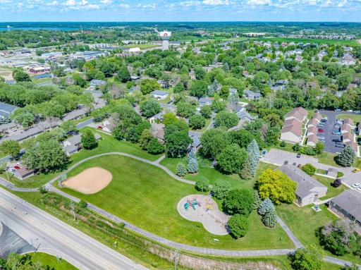 1035 Fox Run Road, Waconia, MN 55387