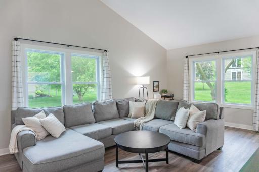 1035 Fox Run Road, Waconia, MN 55387