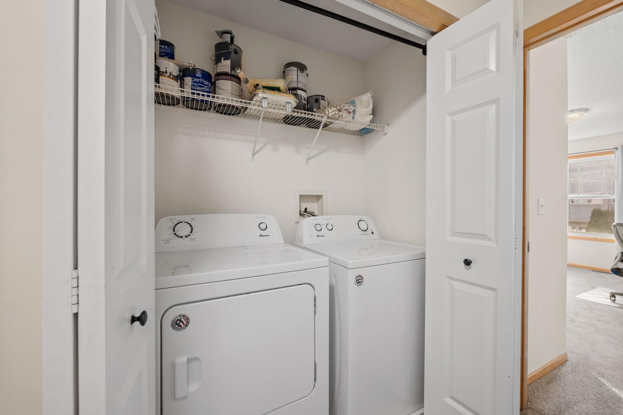 36-web-or-mls-8487 Forestview Ln-36.jpg