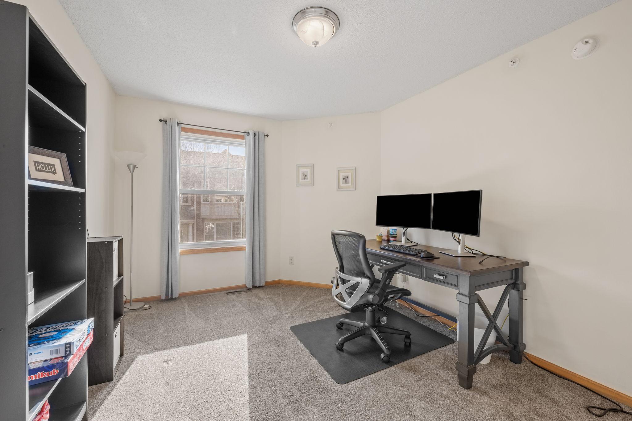 34-web-or-mls-8487 Forestview Ln-34.jpg
