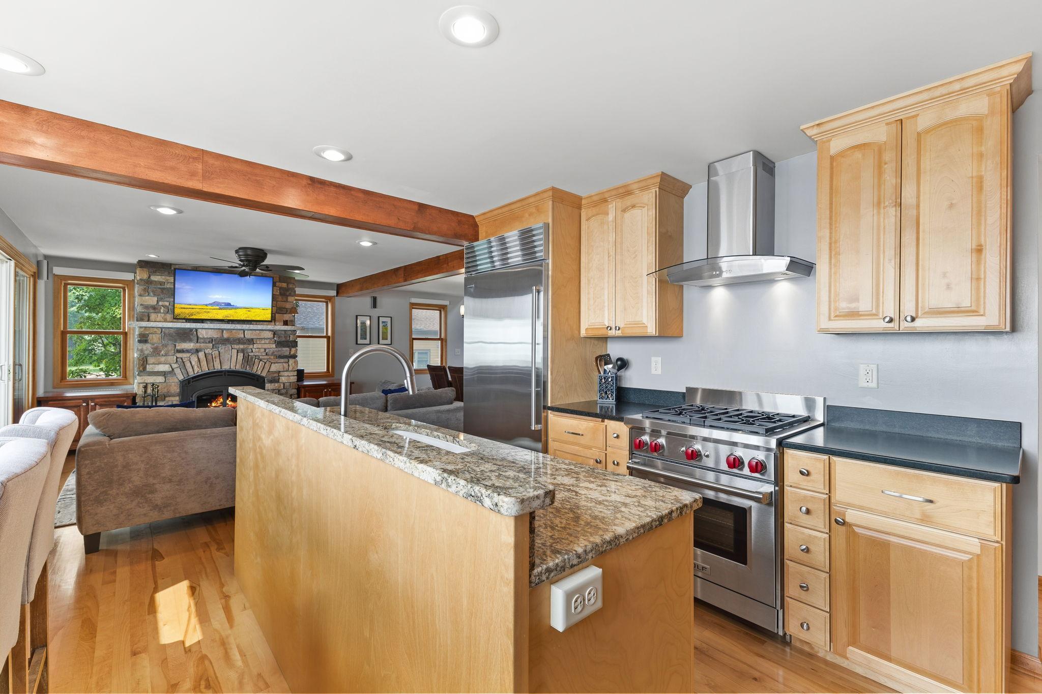 Vivid Spaces_16405 328th Ave_12.JPG