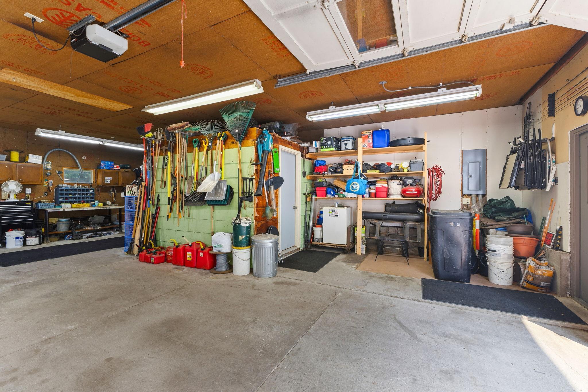 Vivid Spaces_16405 328th Ave_52.JPG