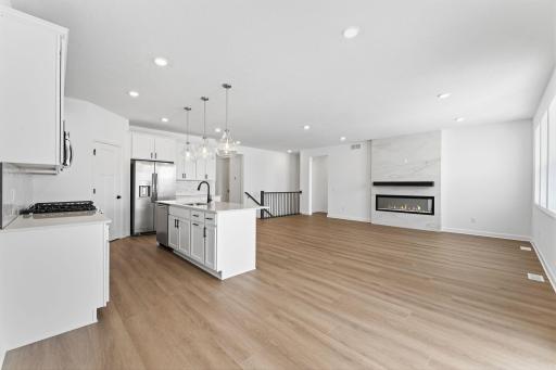 2125 Traverse Drive, Lino Lakes, MN 55038