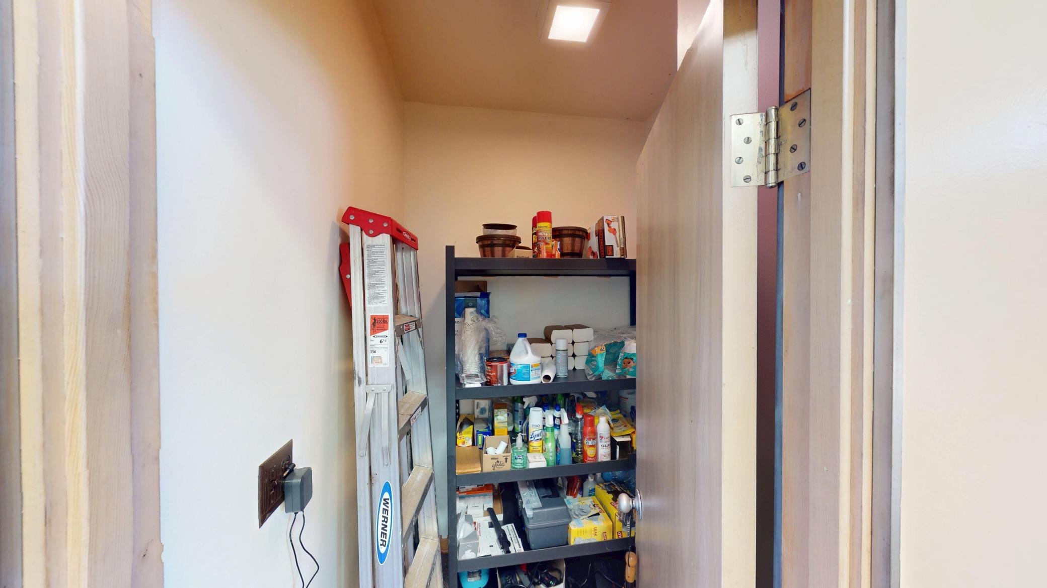 Storage Rm_.jpg