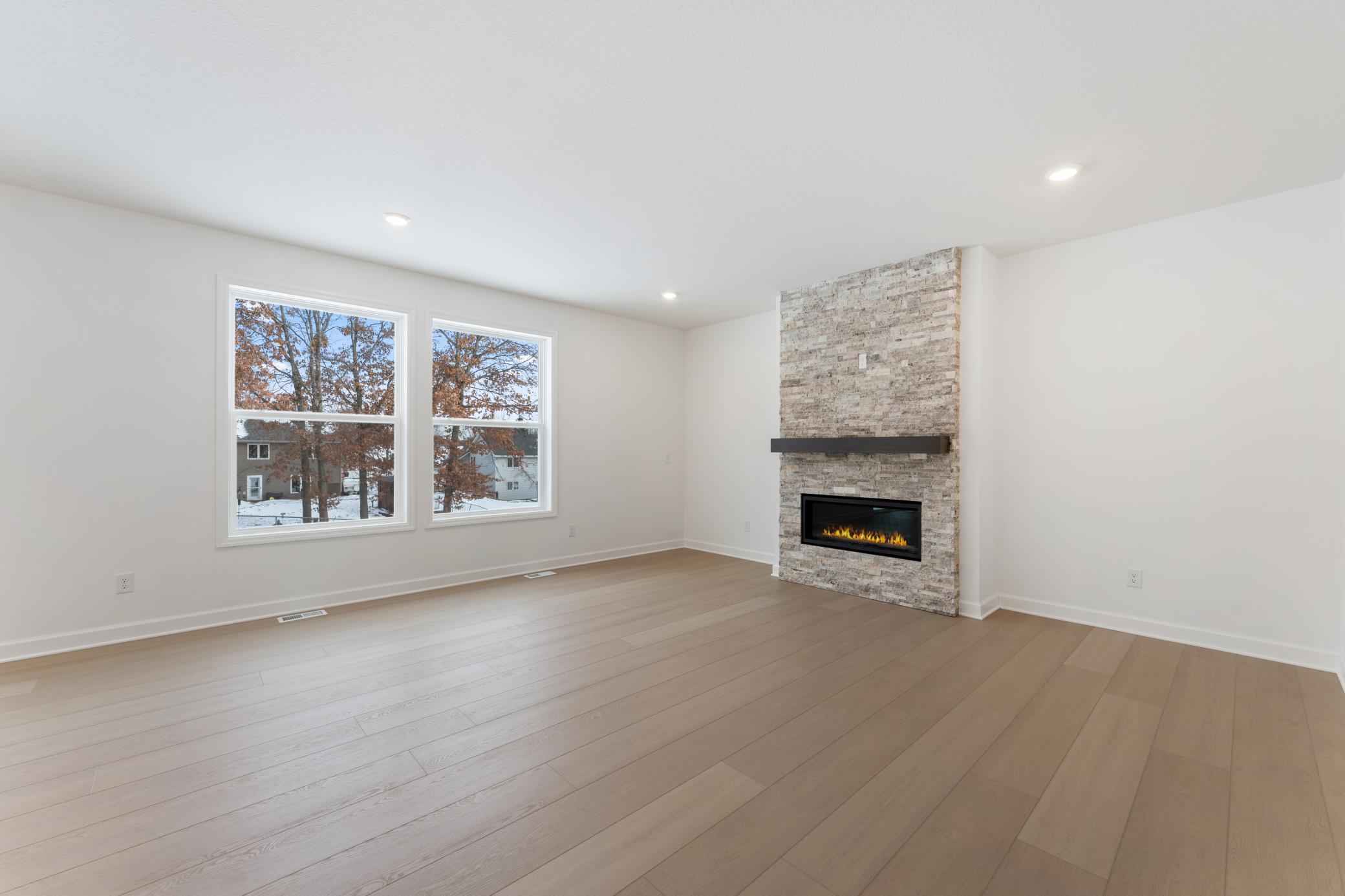 (Photo of a similar home, actual finishes may vary)