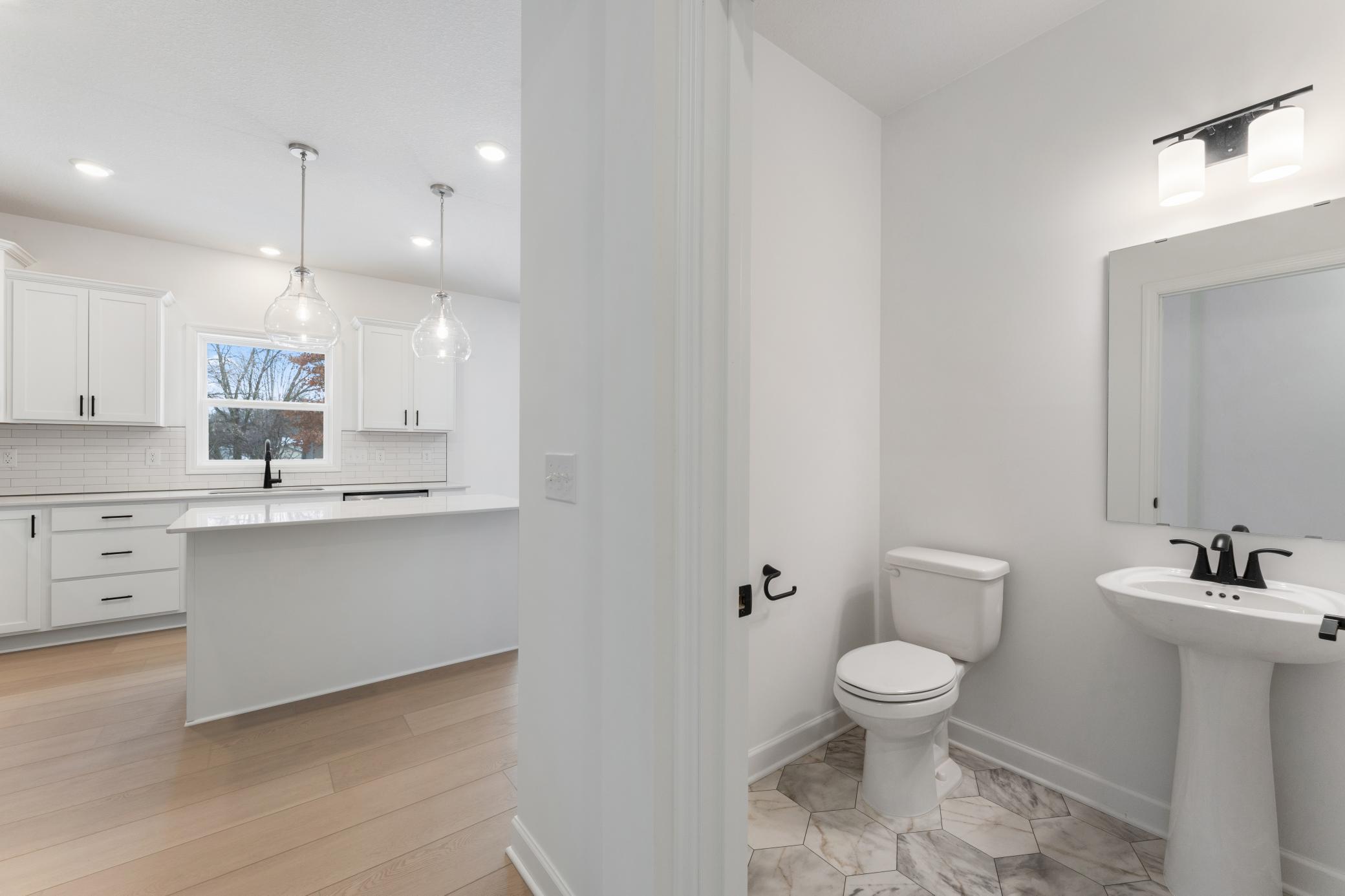 (Photo of a similar home, actual finishes may vary)