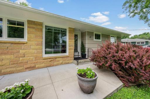 47 Skyline Drive, Mankato, MN 56001