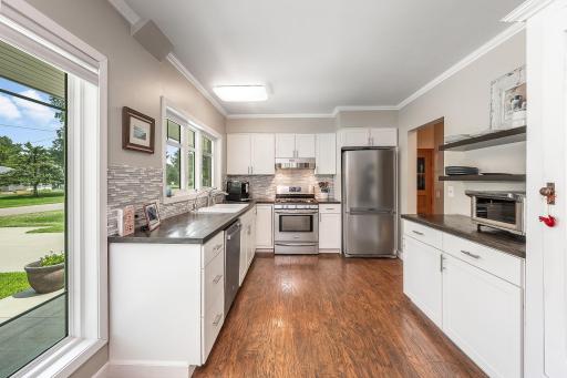 47 Skyline Drive, Mankato, MN 56001