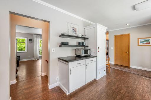 47 Skyline Drive, Mankato, MN 56001
