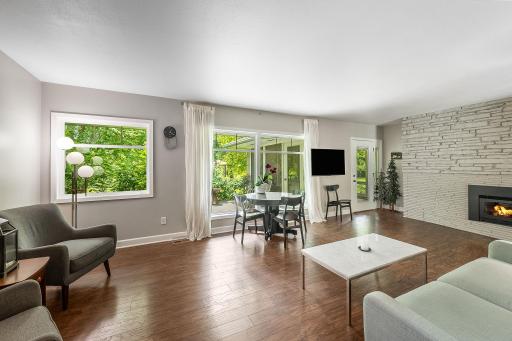 47 Skyline Drive, Mankato, MN 56001