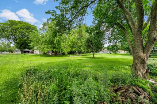 47 Skyline Drive, Mankato, MN 56001