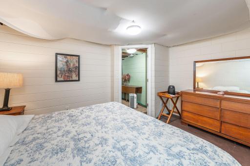 47 Skyline Drive, Mankato, MN 56001