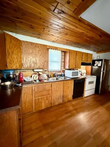 306 SW Brown Street, Verndale, MN 56481