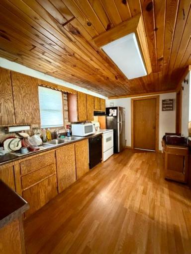 306 SW Brown Street, Verndale, MN 56481