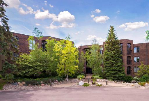 8400 Pennsylvania Road, 125, Bloomington, MN 55438