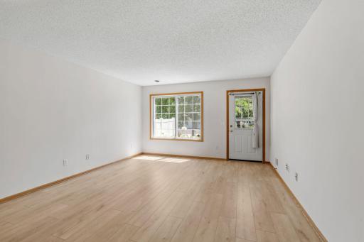 623 Mariner Way, Saint Paul, MN 55129