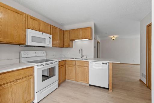 623 Mariner Way, Saint Paul, MN 55129