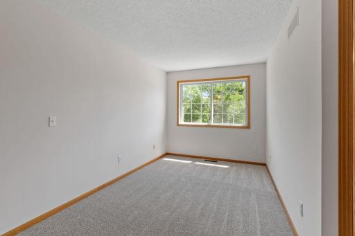 623 Mariner Way, Saint Paul, MN 55129