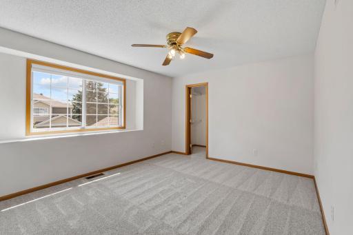 623 Mariner Way, Saint Paul, MN 55129