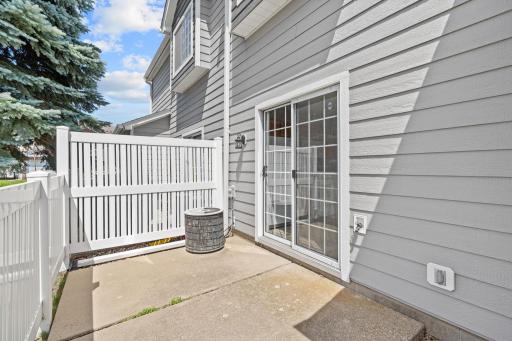 623 Mariner Way, Saint Paul, MN 55129