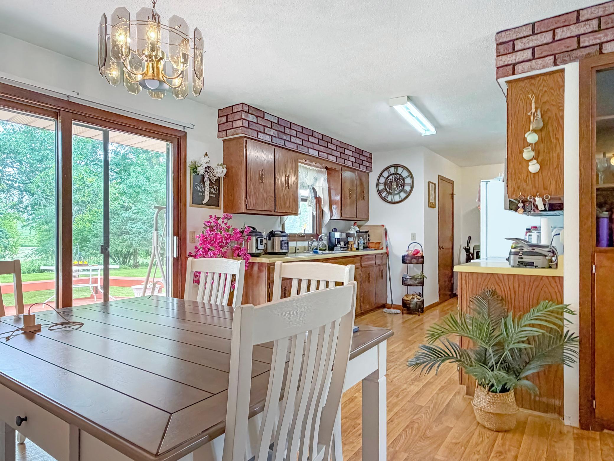 Dining/Kitchen