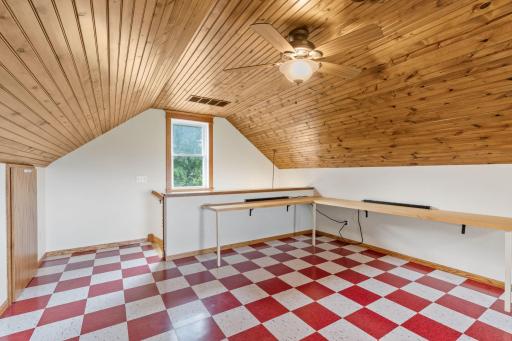 34501 Vista Road, Taylors Falls, MN 55084