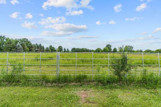 34501 Vista Road, Taylors Falls, MN 55084
