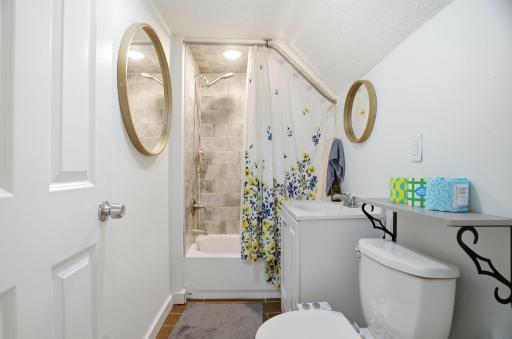 661 Magnolia Avenue E, Saint Paul, MN 55106