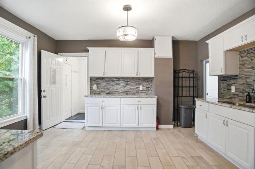 661 Magnolia Avenue E, Saint Paul, MN 55106