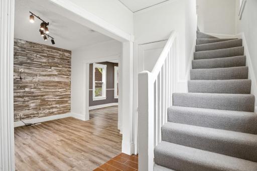 661 Magnolia Avenue E, Saint Paul, MN 55106