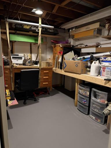 Work Room a.jpg