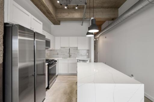 Minneapolis, MN 55401
