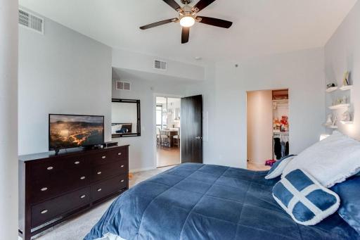 Minneapolis, MN 55415