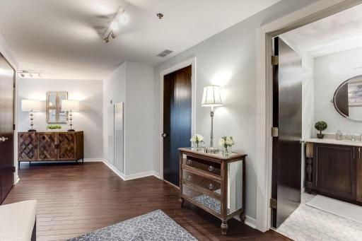 Minneapolis, MN 55415