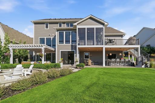 5880 Prestwick Court, Excelsior, MN 55331
