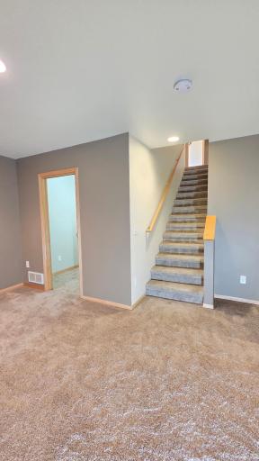 5087 Foxfield Drive NW, Rochester, MN 55901