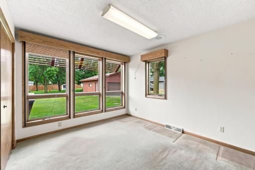1017 9th Street, Gaylord, MN 55334