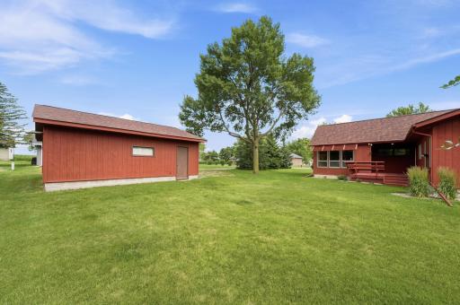 1017 9th Street, Gaylord, MN 55334