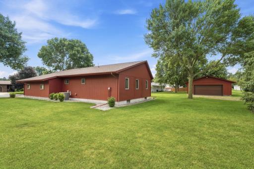 1017 9th Street, Gaylord, MN 55334