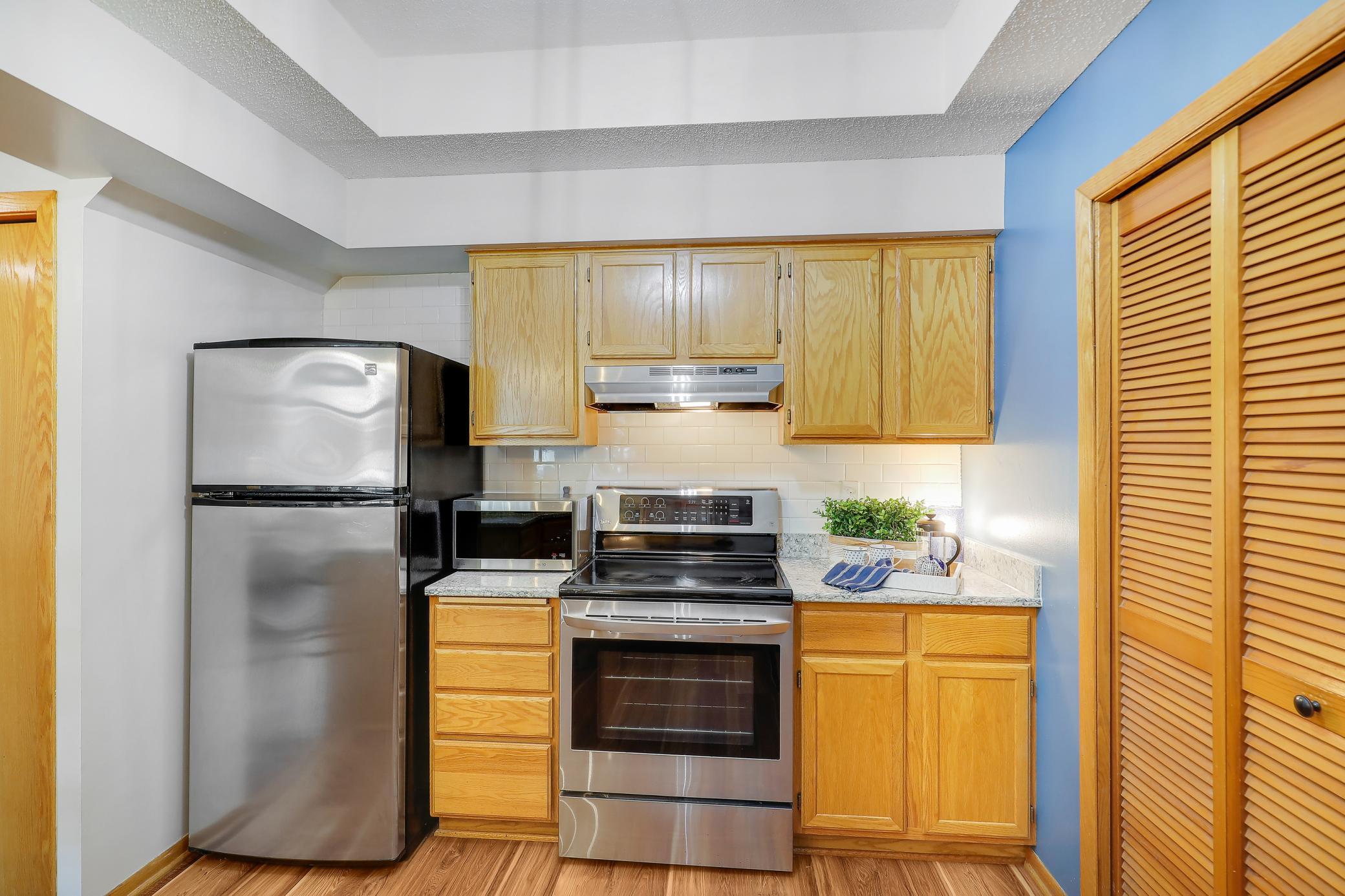 8710Photography-High-Resolution-506-Lovell-Avenue-West-#6-Roseville-MN-55113-55113-24.jpg