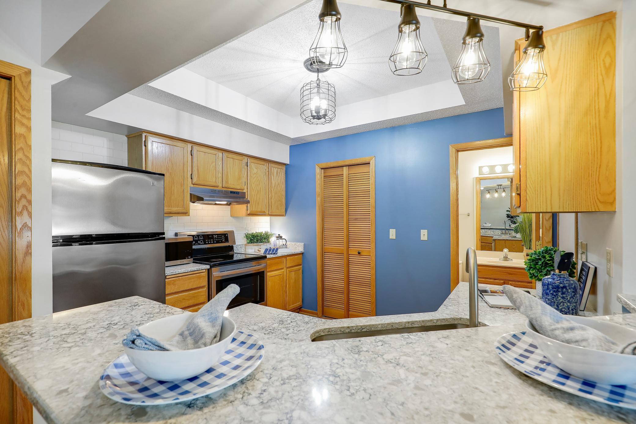 8710Photography-High-Resolution-506-Lovell-Avenue-West-#6-Roseville-MN-55113-55113-23.jpg