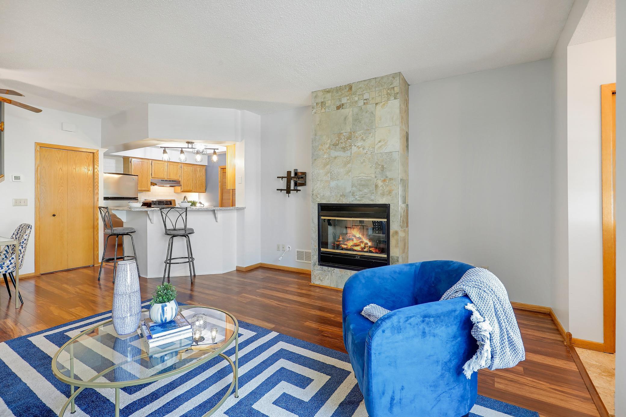 8710Photography-High-Resolution-506-Lovell-Avenue-West-#6-Roseville-MN-55113-55113-12.jpg