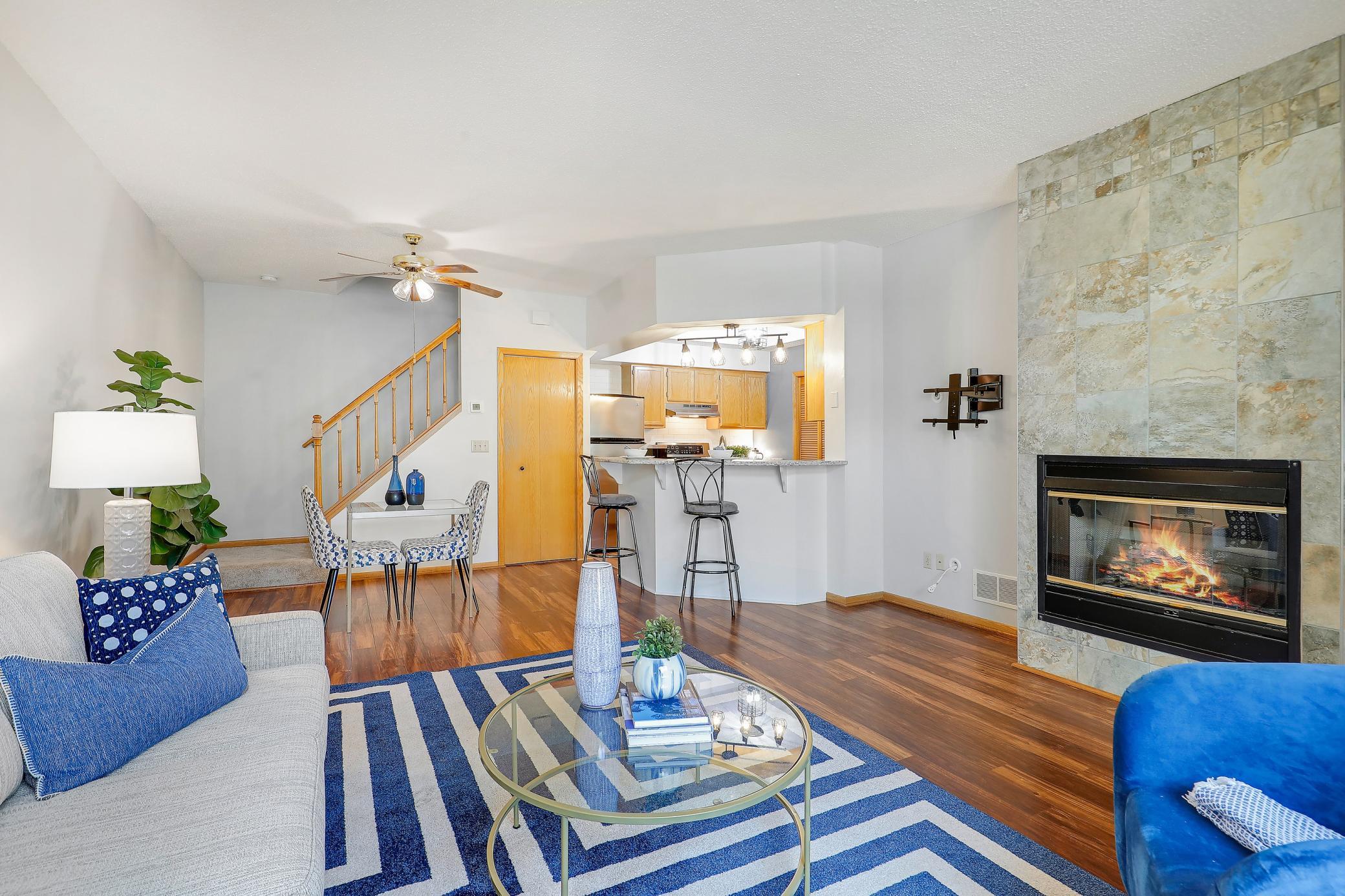 8710Photography-High-Resolution-506-Lovell-Avenue-West-#6-Roseville-MN-55113-55113-13.jpg