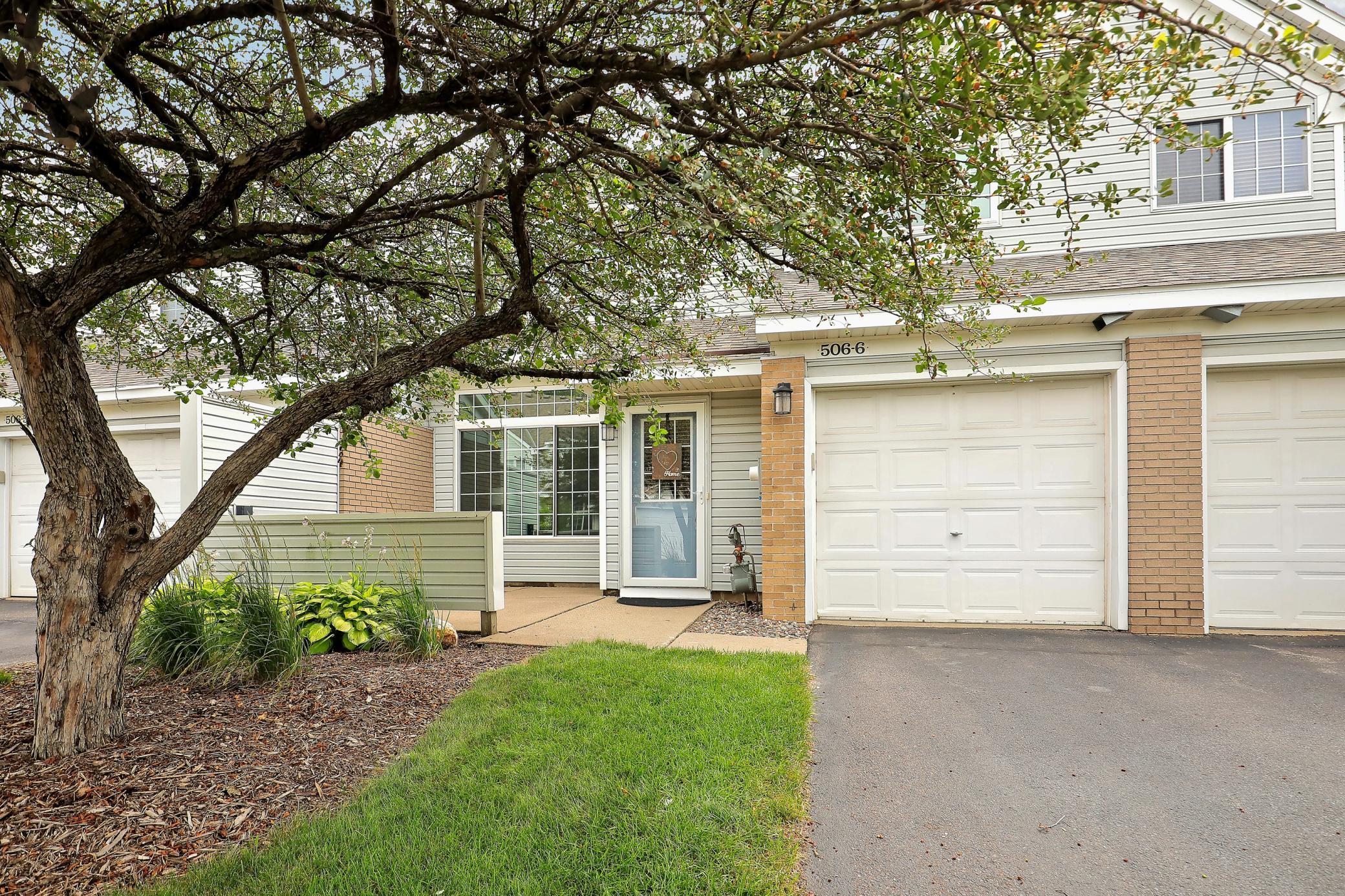 8710Photography-High-Resolution-506-Lovell-Avenue-West-#6-Roseville-MN-55113-55113-4.jpg